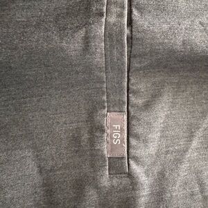 Figs scrub set